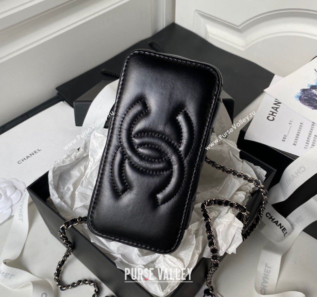 Chanel Shiny Crumpled Calfskin Clutch with Chain AP3593 Black 2023 (yezi-231111058)