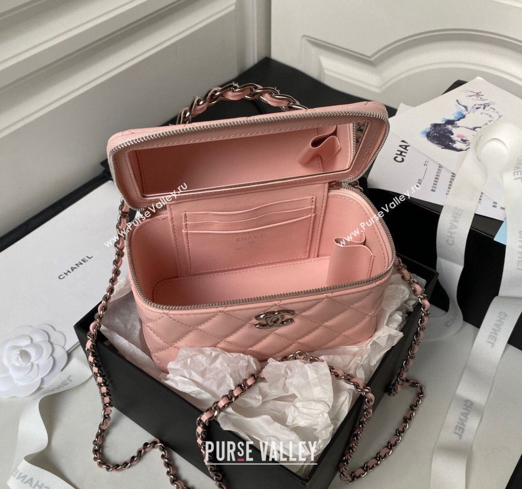 Chanel Shiny Crumpled Calfskin Clutch with Chain AP3593 Light Pink 2023 (yezi-231111059)