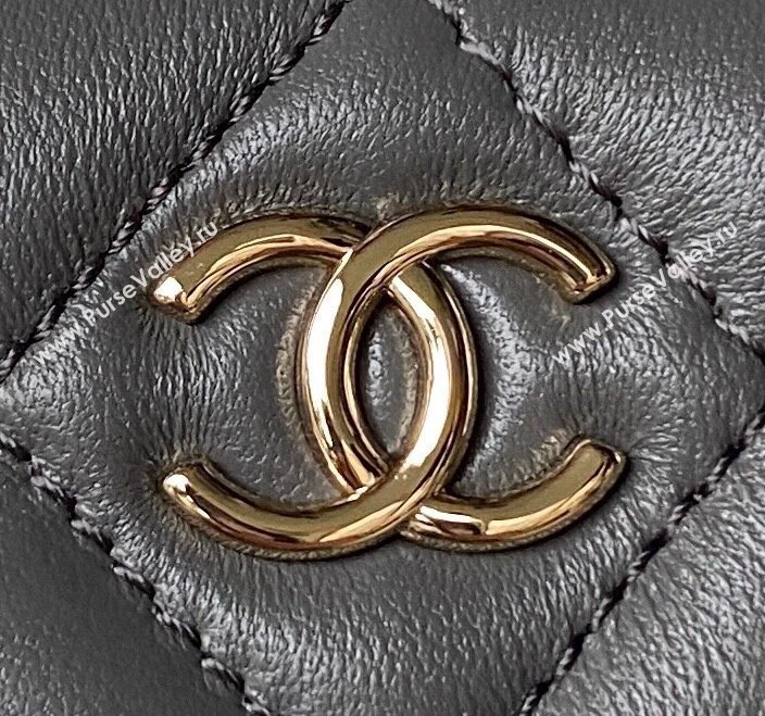 Chanel Lambskin Clutch with Chain and CC Top handle Grey 2023 AP2199 (sm-231111076)