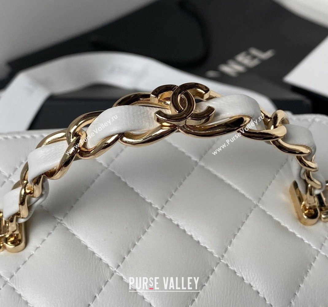 Chanel Lambskin Clutch with Chain and CC Top handle White 2023 AP2199 (sm-231111077)