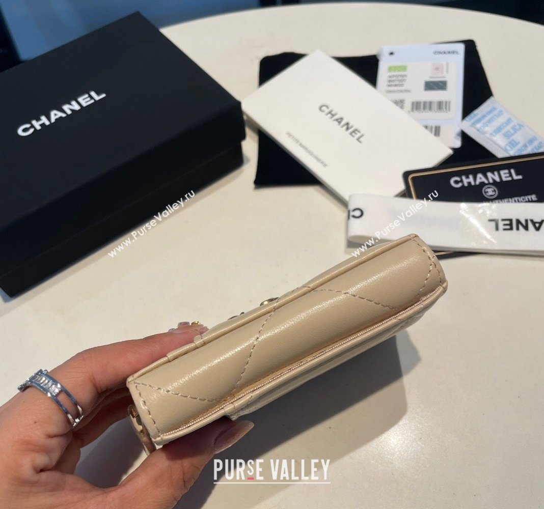 Chanel 19 Shiny Lambskin Card Holder Wallet Beige 2023 AP2701 (yezi-231111007)