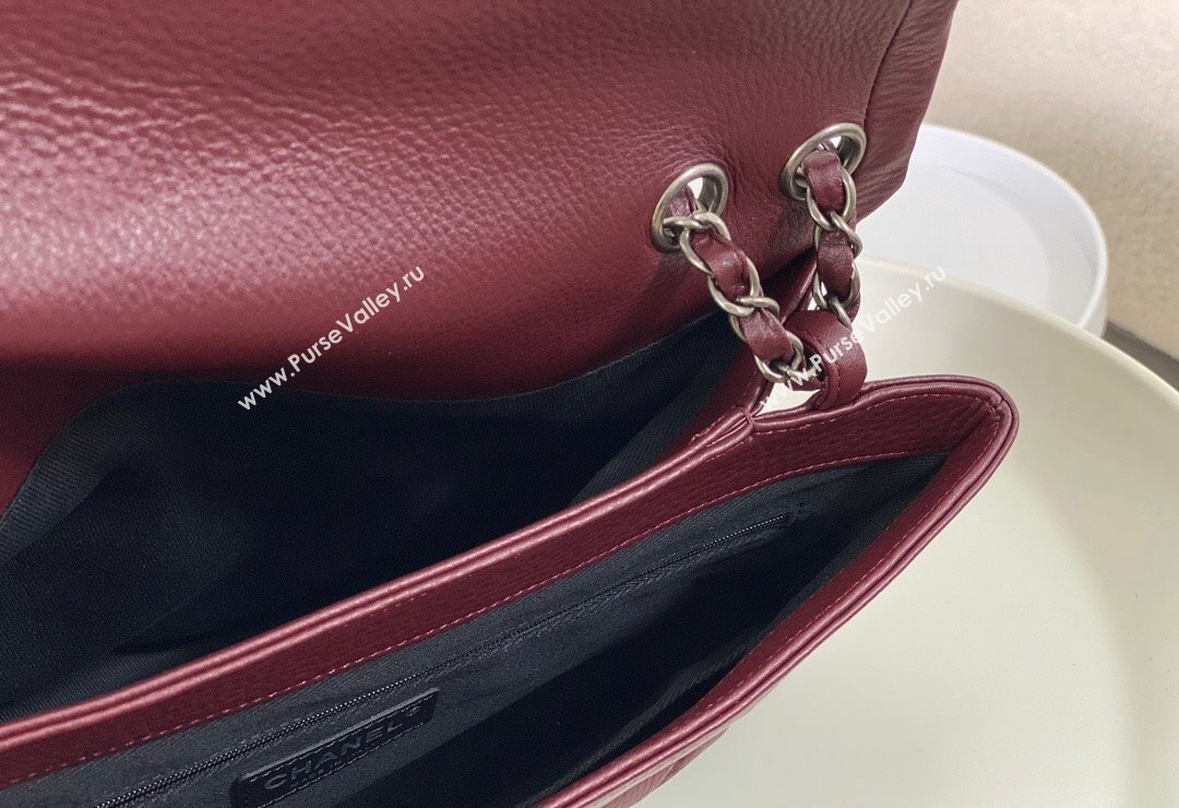 Chanel Classic Calfskin Flap Bag Burgundy 2023 A07095 (sm-231111075)