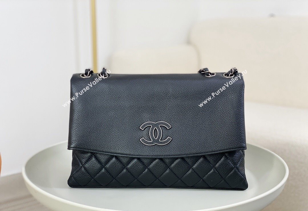 Chanel Classic Calfskin Flap Bag Black 2023 A07095 (sm-231111083)