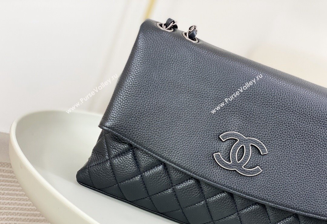 Chanel Classic Calfskin Flap Bag Black 2023 A07095 (sm-231111083)