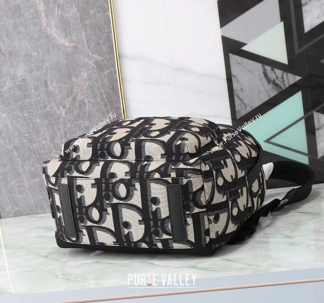 Dior Rider Backpack Bag in Beige and Black Maxi Dior Oblique Jacquard 2023 (BF-231129056)