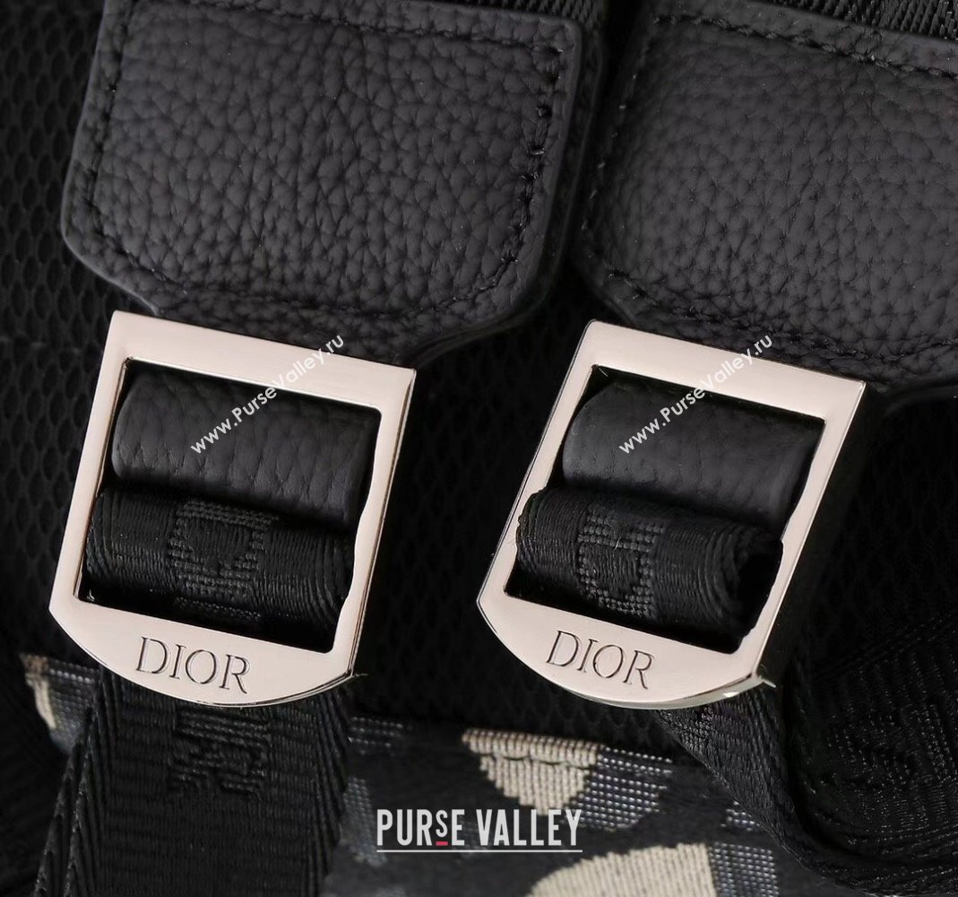 Dior Rider Backpack Bag in Beige and Black Maxi Dior Oblique Jacquard 2023 (BF-231129056)