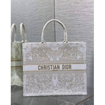 Dior Large Book Tote Bag in Gold-Tone and White Butterfly Around The World Embroidery 2023 (XXG-231129062)