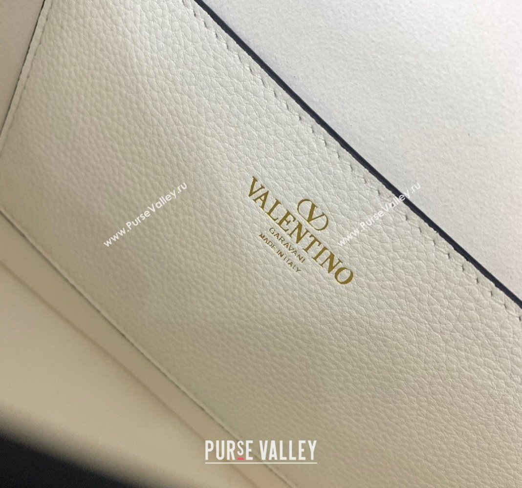 Valentino Alltime Shoulder bag in Grainy Calfskin White 2023 VLTN0322 (LN-231129078)