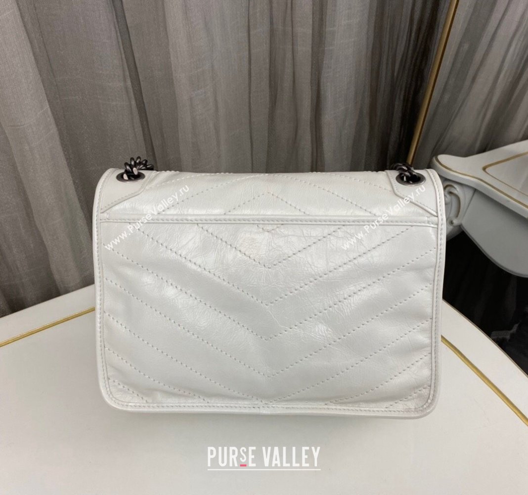 Saint Laurent Niki Medium Chain bag in Crinkled Lambskin 633158 Pure White 2023 (nana-231129030)