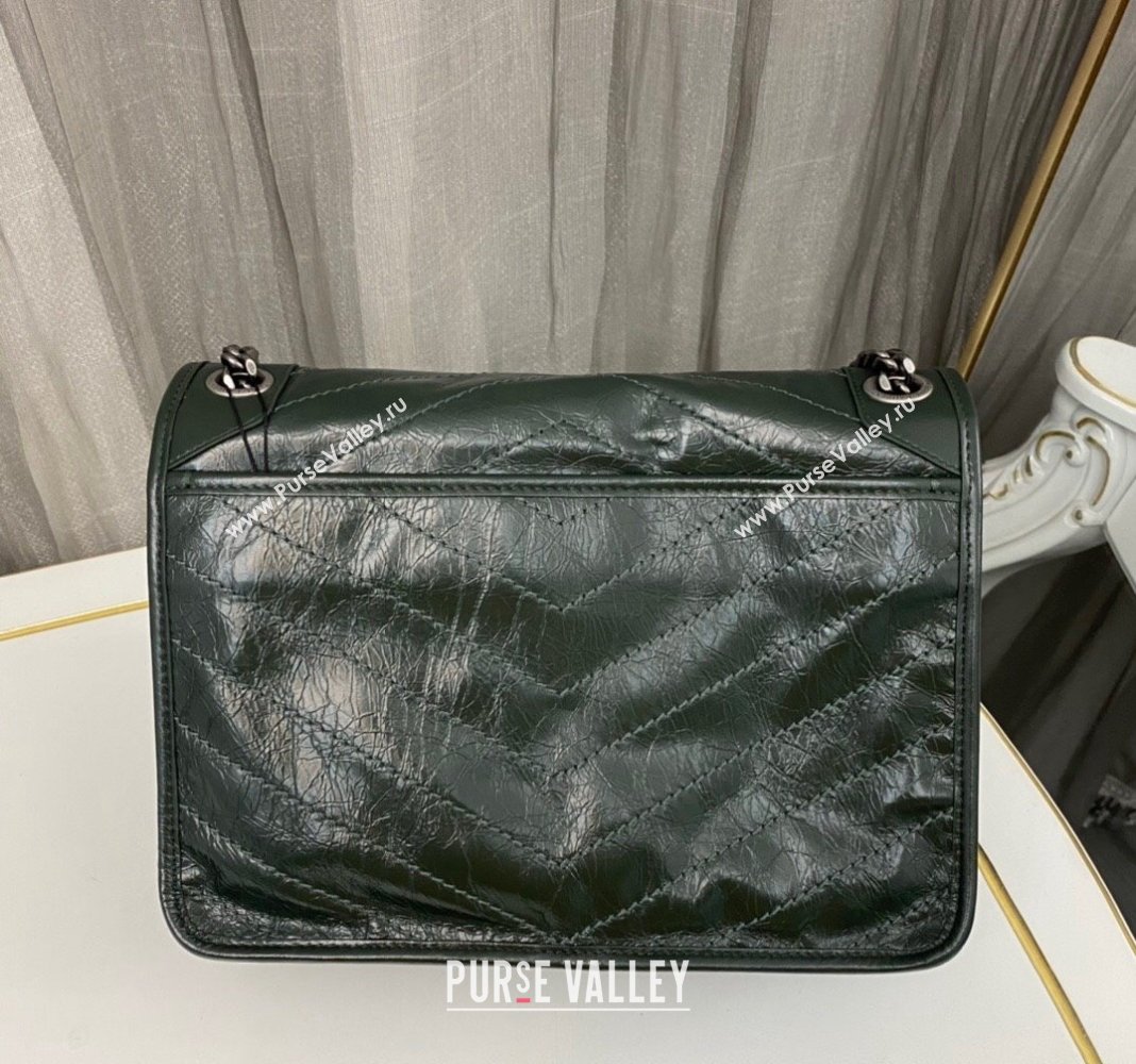 Saint Laurent Niki Medium Chain bag in Crinkled Lambskin 633158 Emerald Green 2023 (nana-231129034)