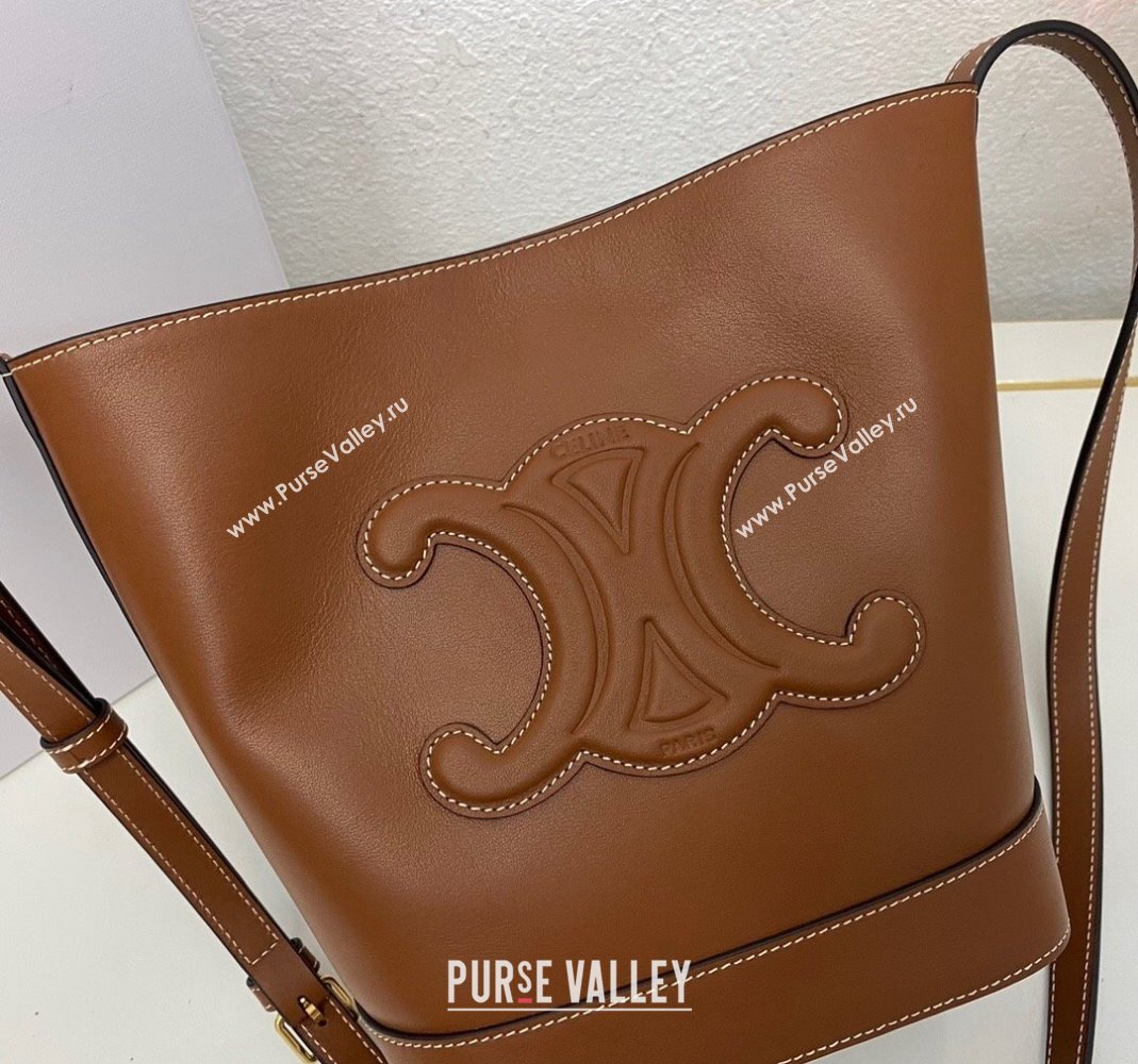 Celine Cuir Triomphe Small Bucket bag in Smooth Calfskin 198243 Brown 2023 (nana-231129013)