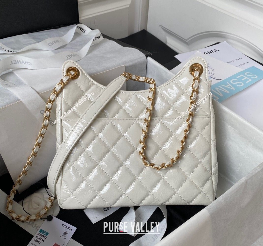 Chanel Shiny Crumpled Calfskin Hobo Bag AS4322 White 2023 (yezi-231127058)