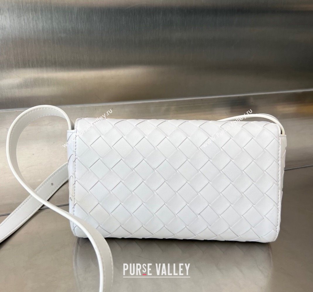 Bottega Veneta Mini Andiamo Cross-Body Bag in Intrecciato Leather White 2023 755545 (WT-231130031)