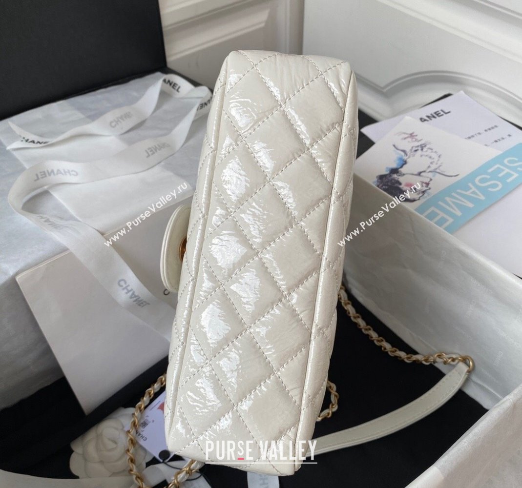 Chanel Shiny Crumpled Calfskin Hobo Bag AS4322 White 2023 (yezi-231127058)