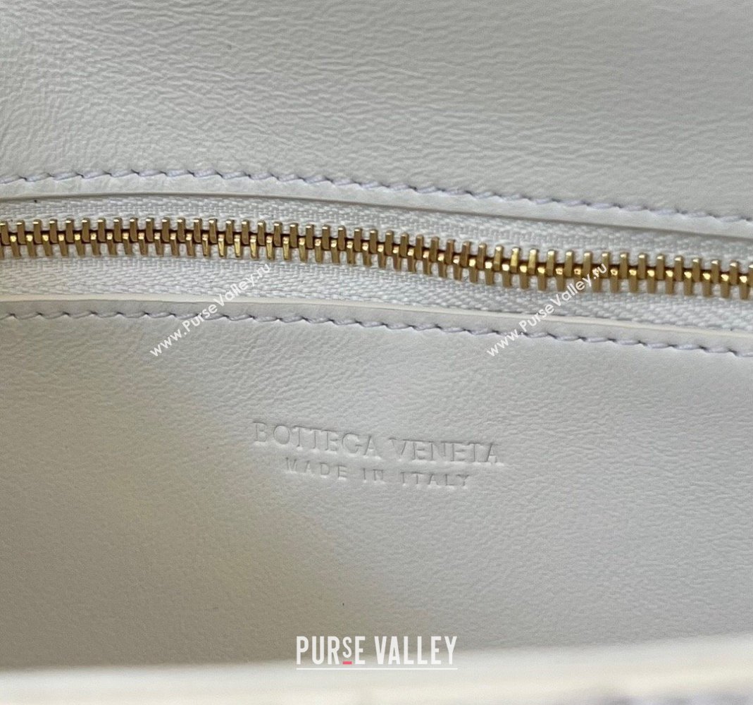 Bottega Veneta Mini Andiamo Cross-Body Bag in Intrecciato Leather White 2023 755545 (WT-231130031)