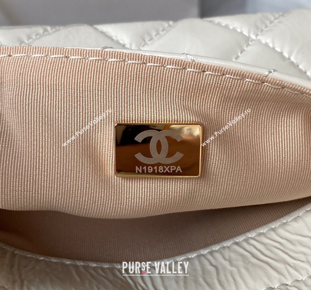 Chanel Shiny Crumpled Calfskin Hobo Bag AS4322 White 2023 (yezi-231127058)