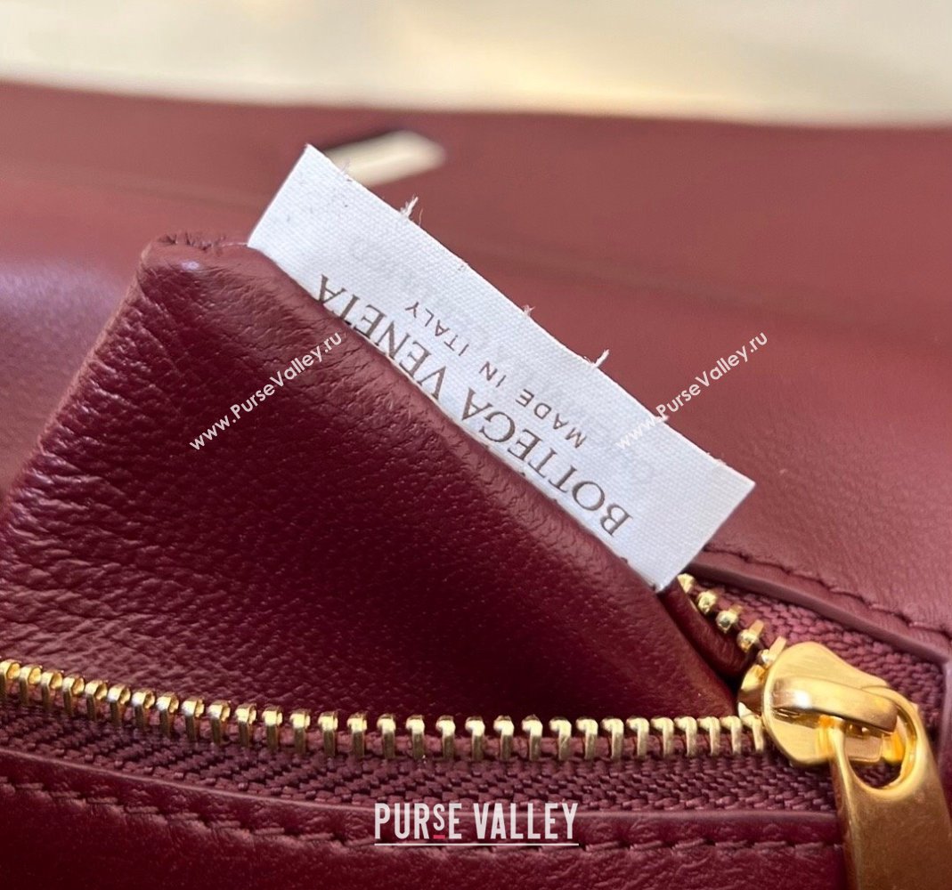 Bottega Veneta Mini Andiamo Cross-Body Bag in Intrecciato Leather Barolo Red 2023 755545 (WT-231130032)