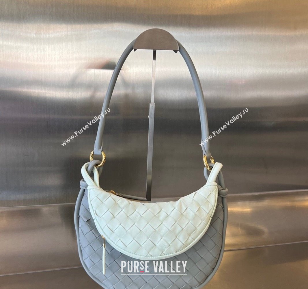 Bottega Veneta Small Gemelli Shoulder Bag in Intrecciato Leather Agate Grey/Glacier Blue 2023 776764 (WT-231130033)