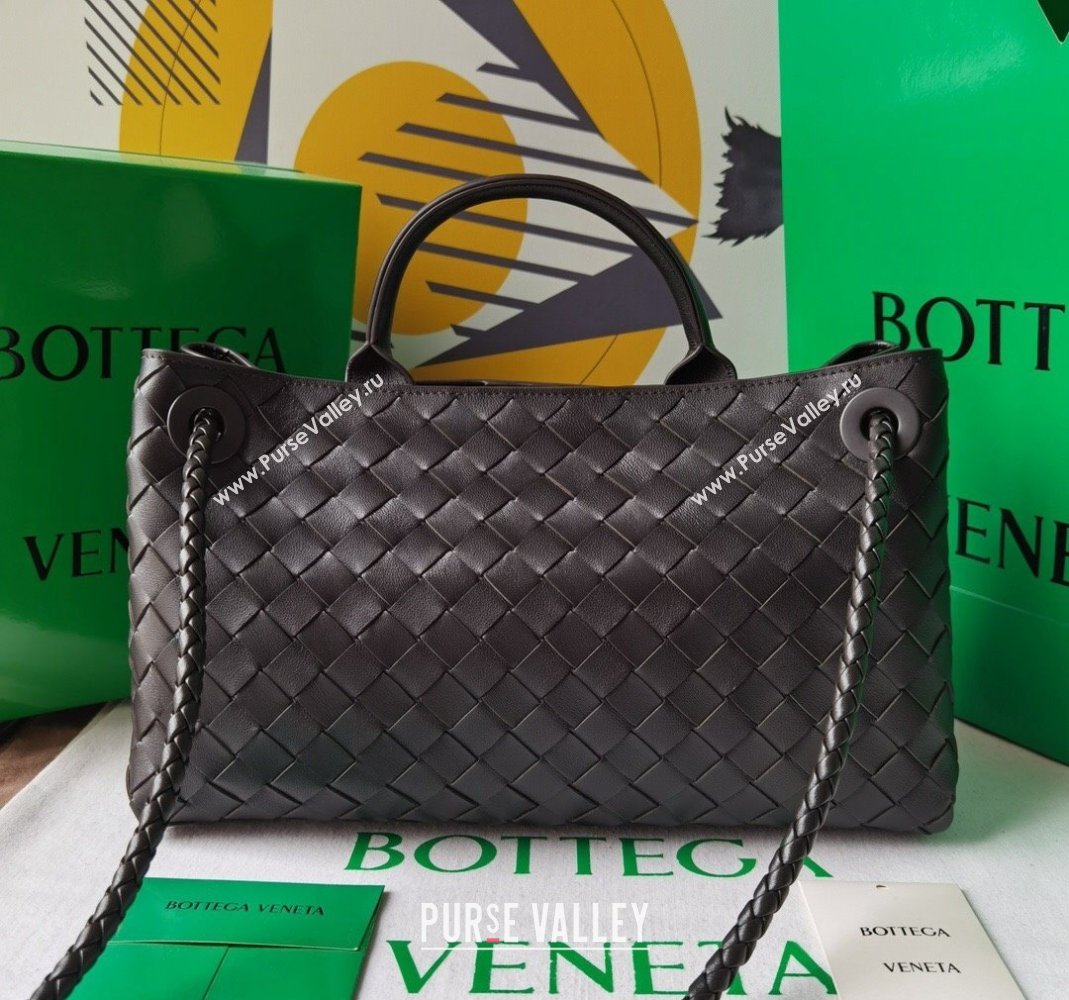 Bottega Veneta Small East/West Andiamo Top Handle Bag in Intrecciato Leather 754990 Fondant Brown 2023 (WT-231130040)