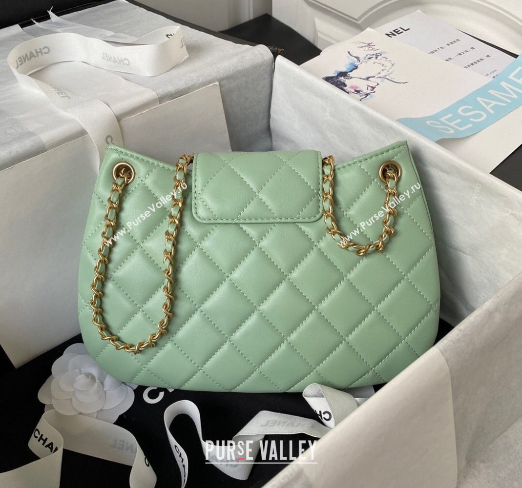 Chanel Lambskin Medium Messenger Bag AS4610 Light Green 2023 (yezi-231127021)