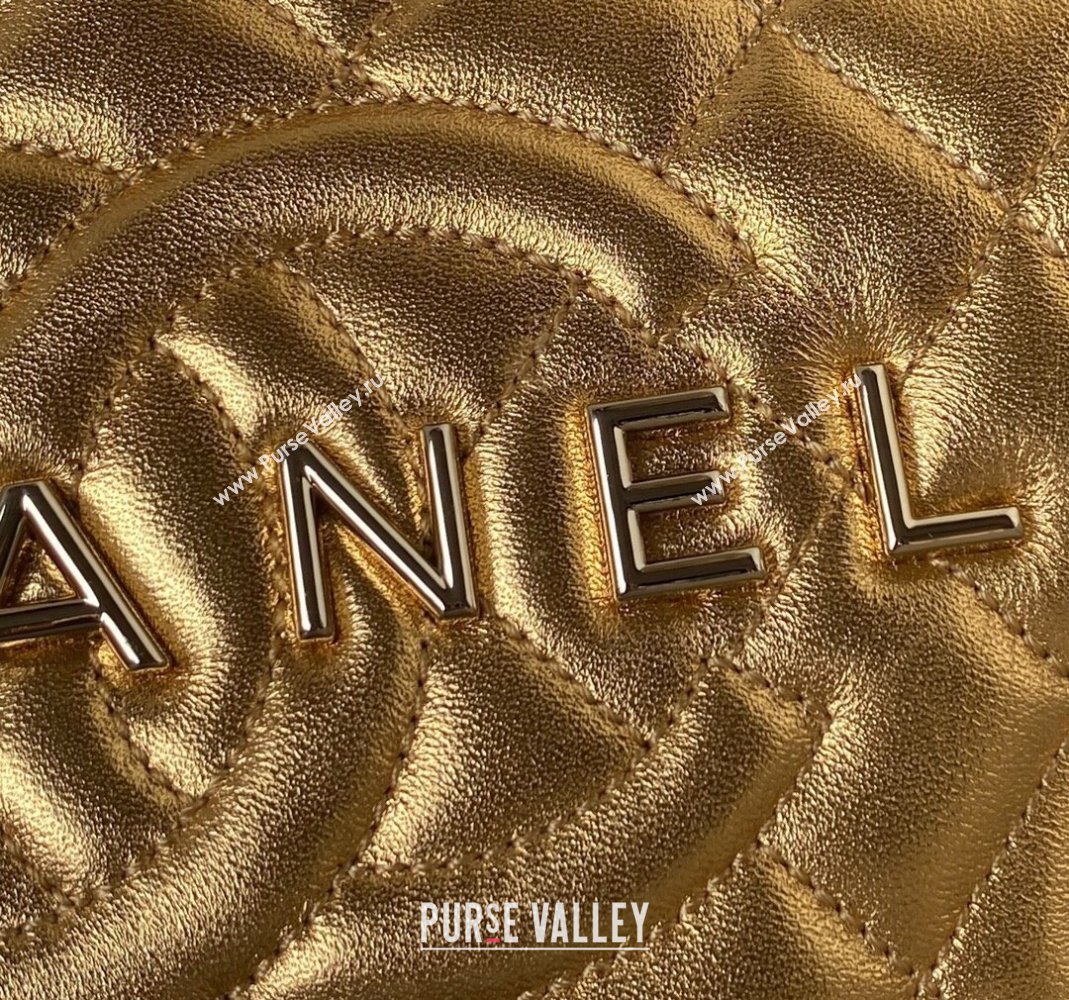 Chanel Metallic Lambskin Star Handbag AS4579 Gold 2023 (yezi-231127003)