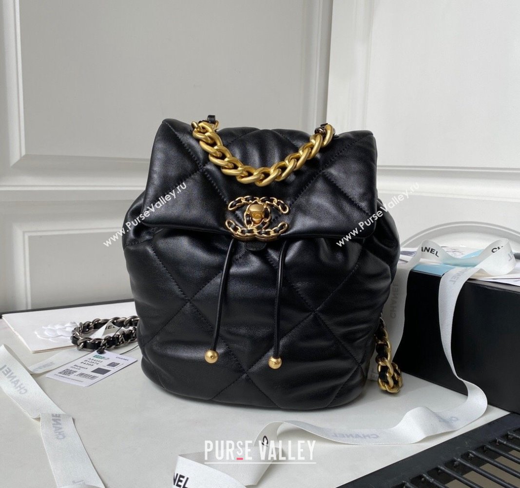 Chanel 19 Backpack in Quilted Goatskin AS4223 Black/Gold 2023 (yezi-231127038)