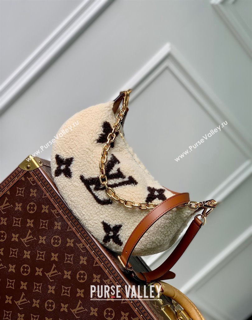 Louis Vuitton Shearling Over The Moon Shoulder Bag M23321 White/Brown 2023 For LV Ski (KI-231128002)