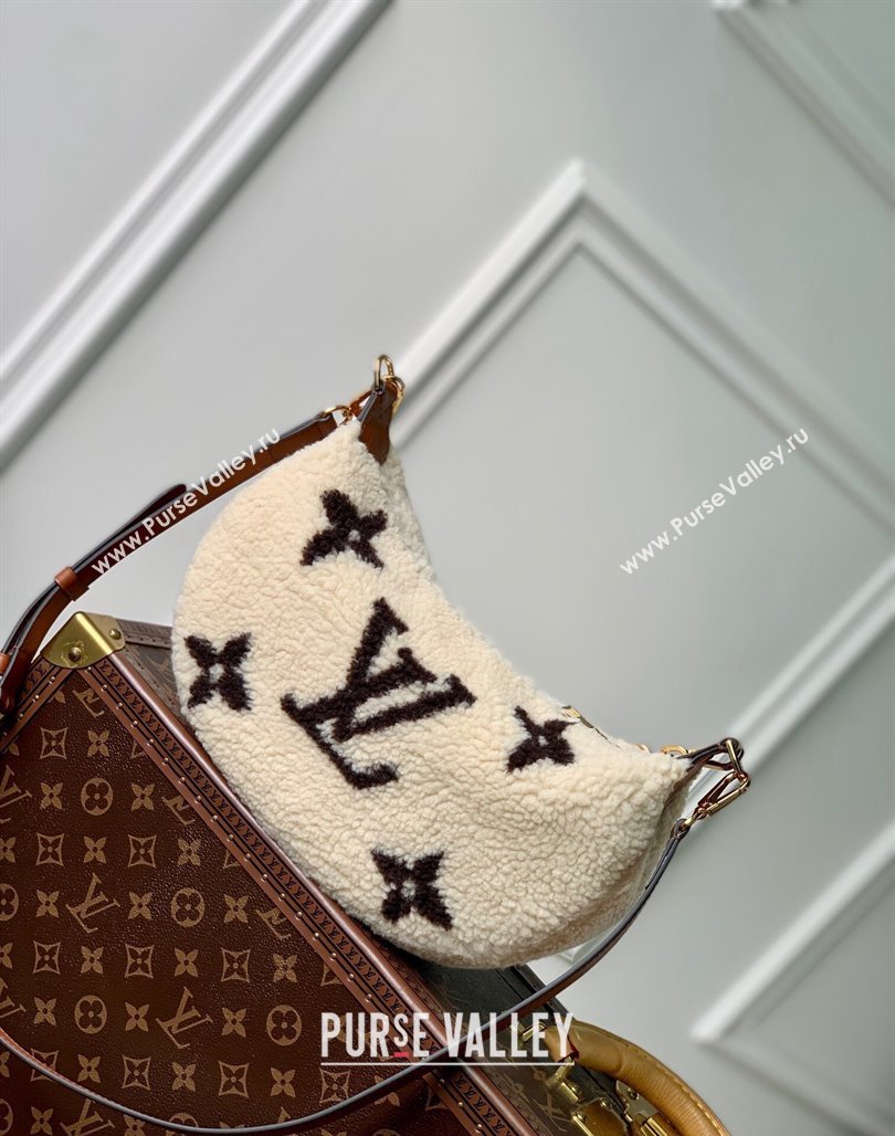 Louis Vuitton Shearling Over The Moon Shoulder Bag M23321 White/Brown 2023 For LV Ski (KI-231128002)