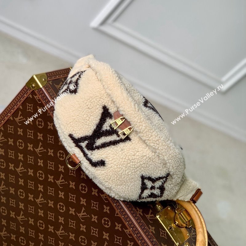 Louis Vuitton Shearling Bumbag M23715 White/Brown 2023 For LV Ski (KI-231128003)