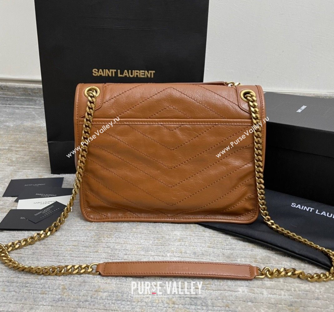 Saint Laurent Niki Medium Chain bag in Crinkled Lambskin 633158 Clay Brown 2023 (nana-231129028)