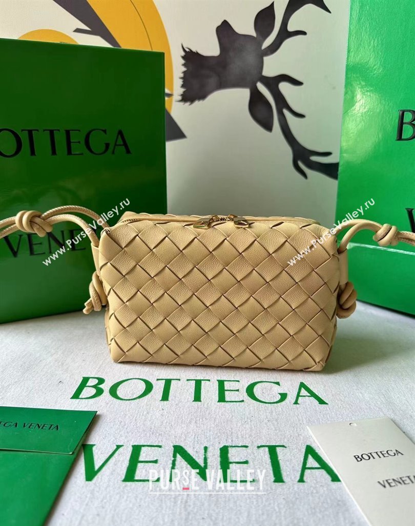 Bottega Veneta Mini Loop Camera Bag in Intrecciato Leather Porridge Yellow 2023 723547 (WT-231212041)