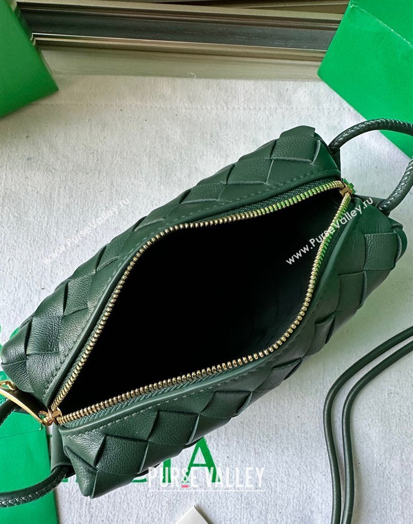 Bottega Veneta Mini Loop Camera Bag in Intrecciato Leather Raintree Green 2023 723547 (WT-231212042)