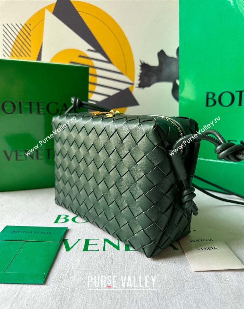 Bottega Veneta Small Loop Camera Bag in Intrecciato Leather Raintree Green 2023 736130 (WT-231212047)