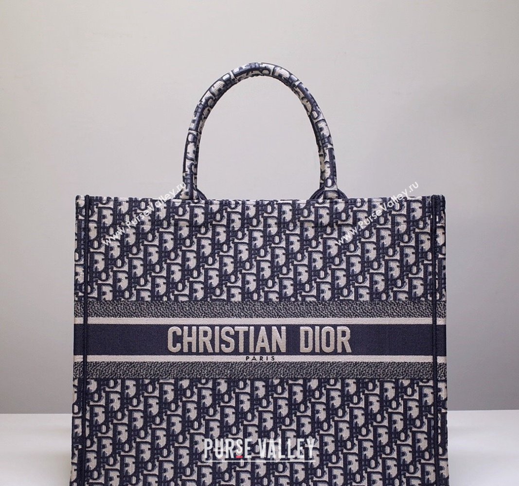 Dior Large Book Tote Bag in Ecru White and Blue Dior Oblique Embroidery 2023 (XXG-231211004)