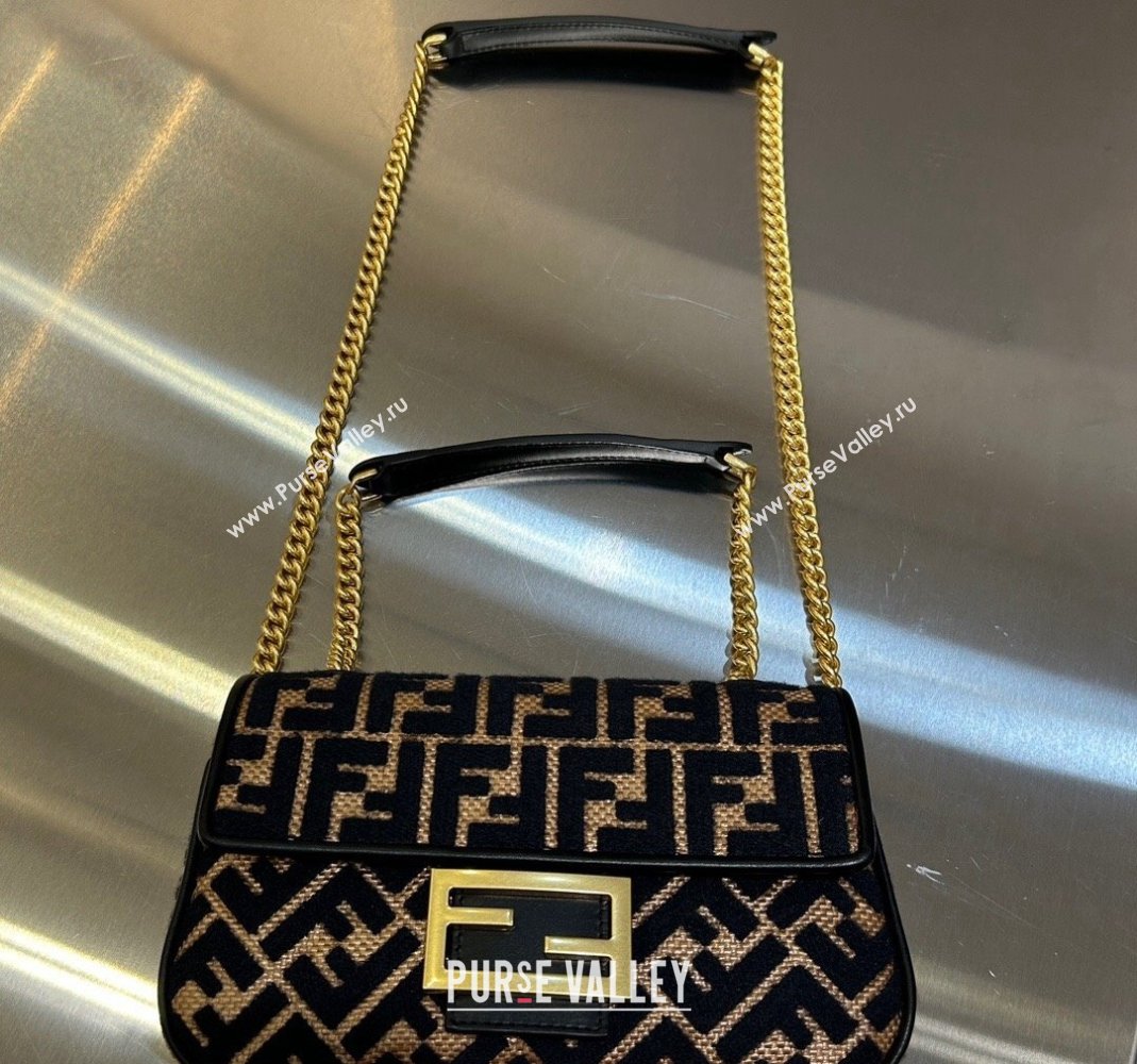 Fendi Baguette Chain Midi Bag in Raffia Straw with Black tapestry fabric FF motif 2023 (AF-231211016)