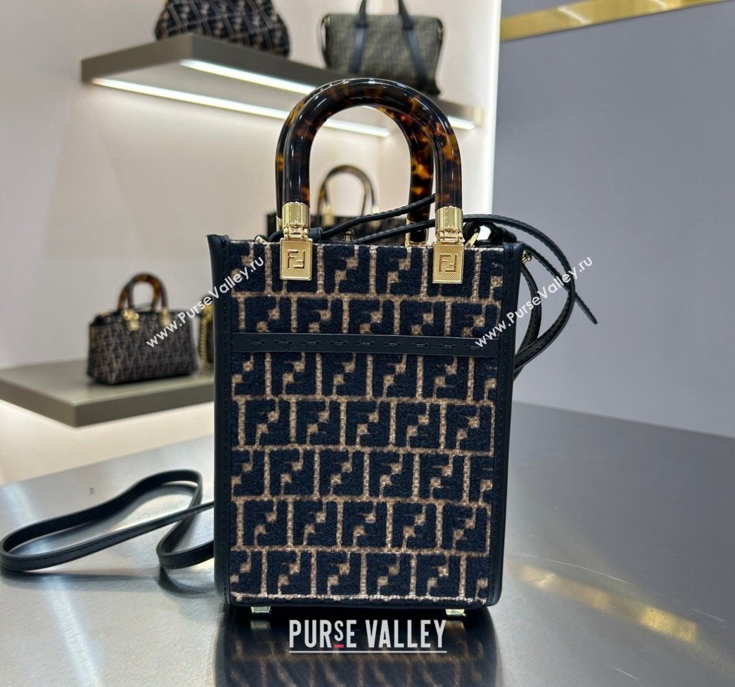 Fendi Mini Medium Tote Bag in Raffia Straw with Black tapestry fabric FF motif 2023 (AF-231211017)