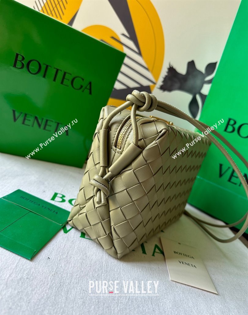 Bottega Veneta Small Loop Camera Bag in Intrecciato Leather Travetine Green 2023 736130 (WT-231212053)