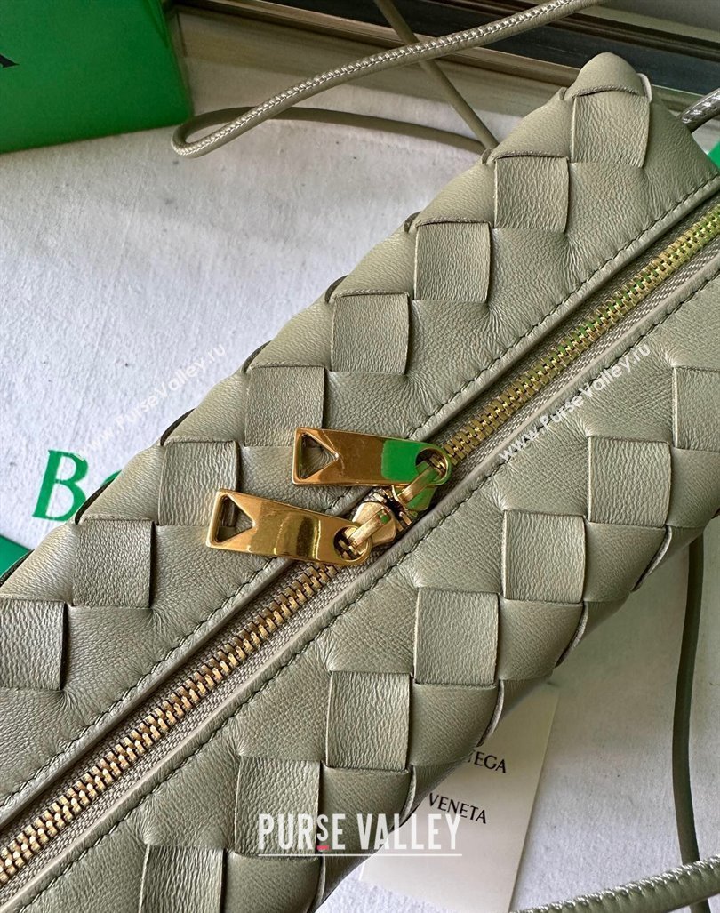 Bottega Veneta Small Loop Camera Bag in Intrecciato Leather Travetine Green 2023 736130 (WT-231212053)