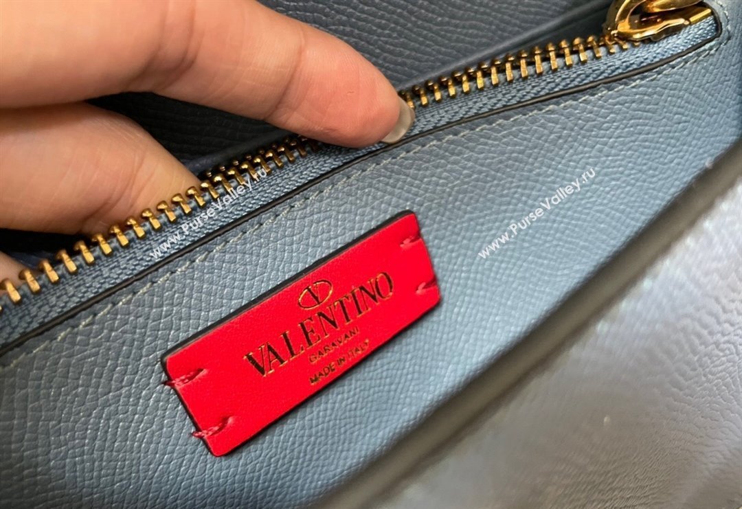 Valentino VLogo Signature Grainy Calfskin Wallet with Chain Light Blue 2023 VLTN0093 (JD-231211069)