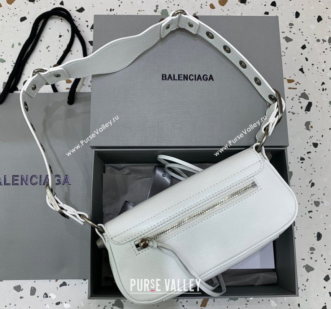 Balenciaga Le Cagole XS Sling Bag in Arena lambskin, aged-silver hardware White 2023 (JM-231211103)