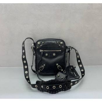 Balenciaga Le Cagole Men Crossbody Bag in black Arena lambskin, aged-silver hardware 2023 (JM-231211106)