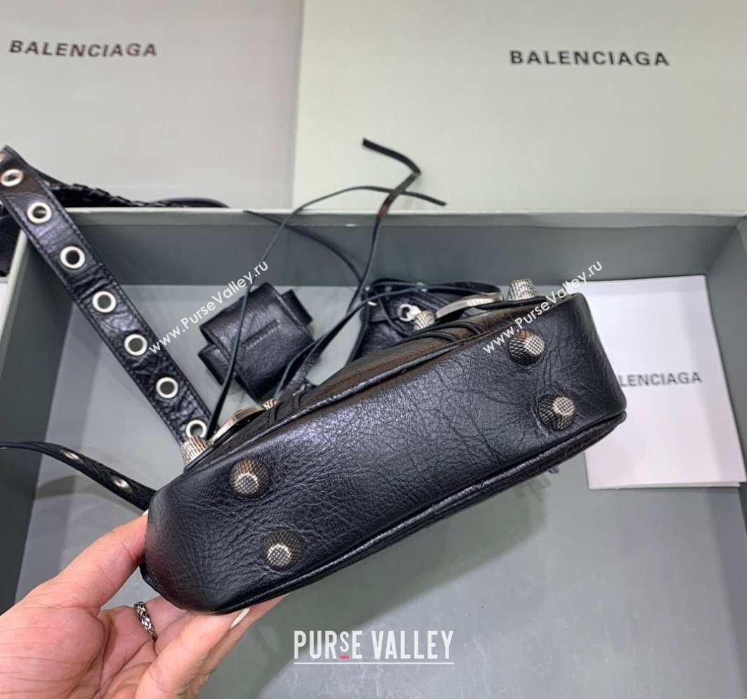 Balenciaga Le Cagole Men Crossbody Bag in black Arena lambskin, aged-silver hardware 2023 (JM-231211106)