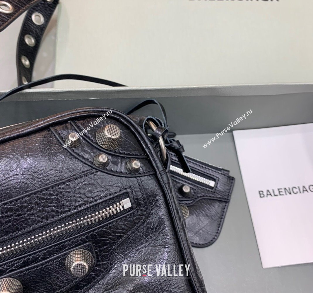 Balenciaga Le Cagole Men Crossbody Bag in black Arena lambskin, aged-silver hardware 2023 (JM-231211106)