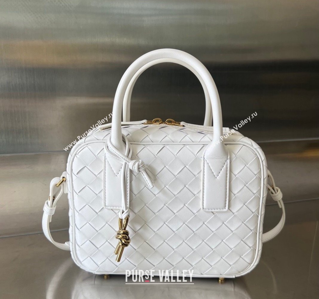 Bottega Veneta Small Getaway Top Handle Bag in Intrecciato Leather White 2023 776736 (WT-231212060)