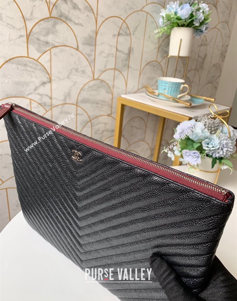 Chanel Chevron Grained Calfskin Pouch Black 2023 31530-4.0 (yf-231208019)