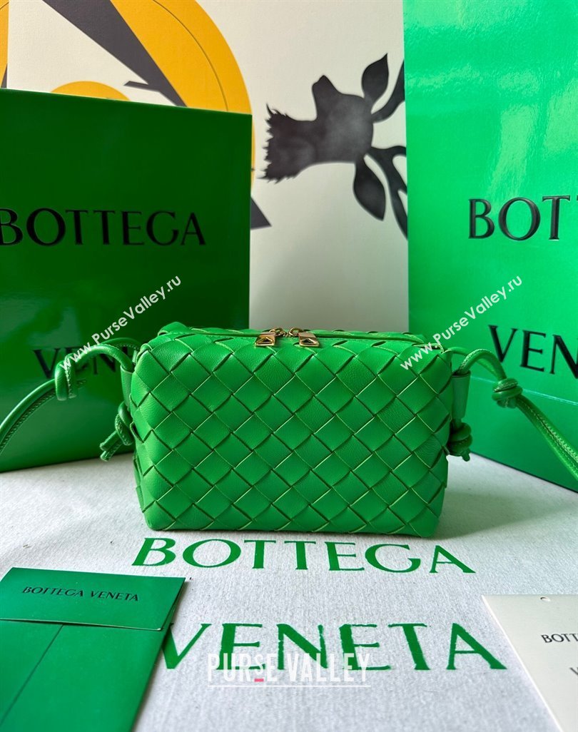 Bottega Veneta Mini Loop Camera Bag in Intrecciato Leather Parakeet Green 2023 723547 (WT-231212037)