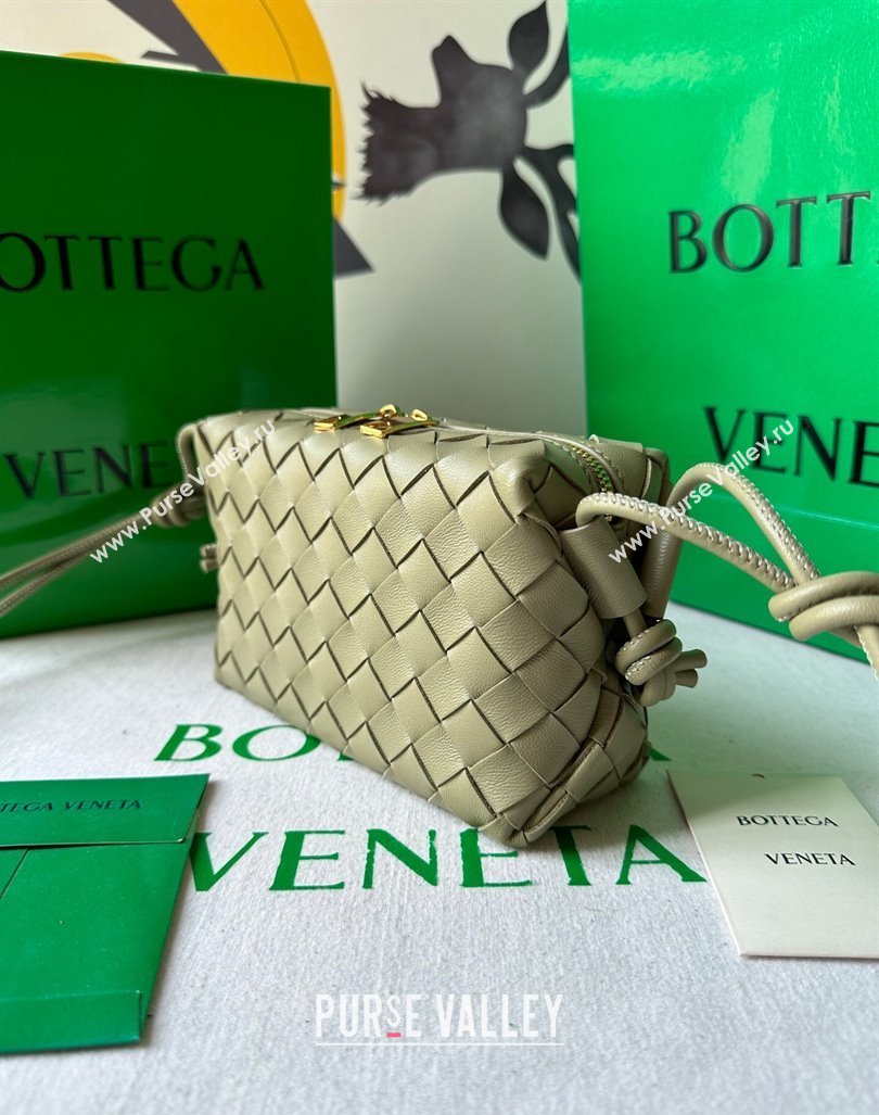 Bottega Veneta Mini Loop Camera Bag in Intrecciato Leather Travetine Green 2023 723547 (WT-231212038)