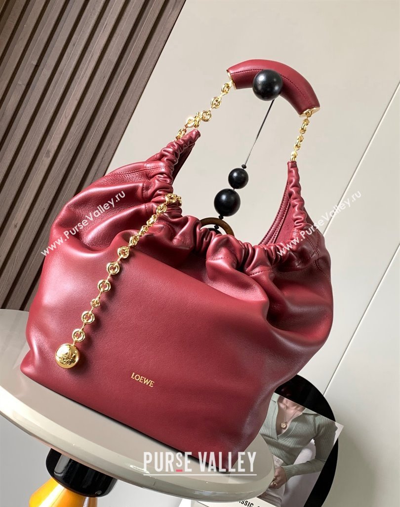 Loewe Medium Squeeze bag in nappa lambskin Burgundy 2023 (Ys-231211059)