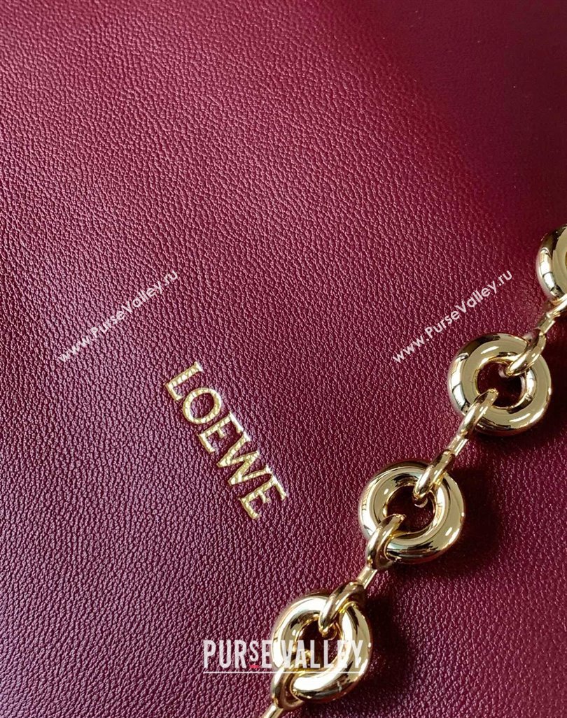 Loewe Medium Squeeze bag in nappa lambskin Burgundy 2023 (Ys-231211059)