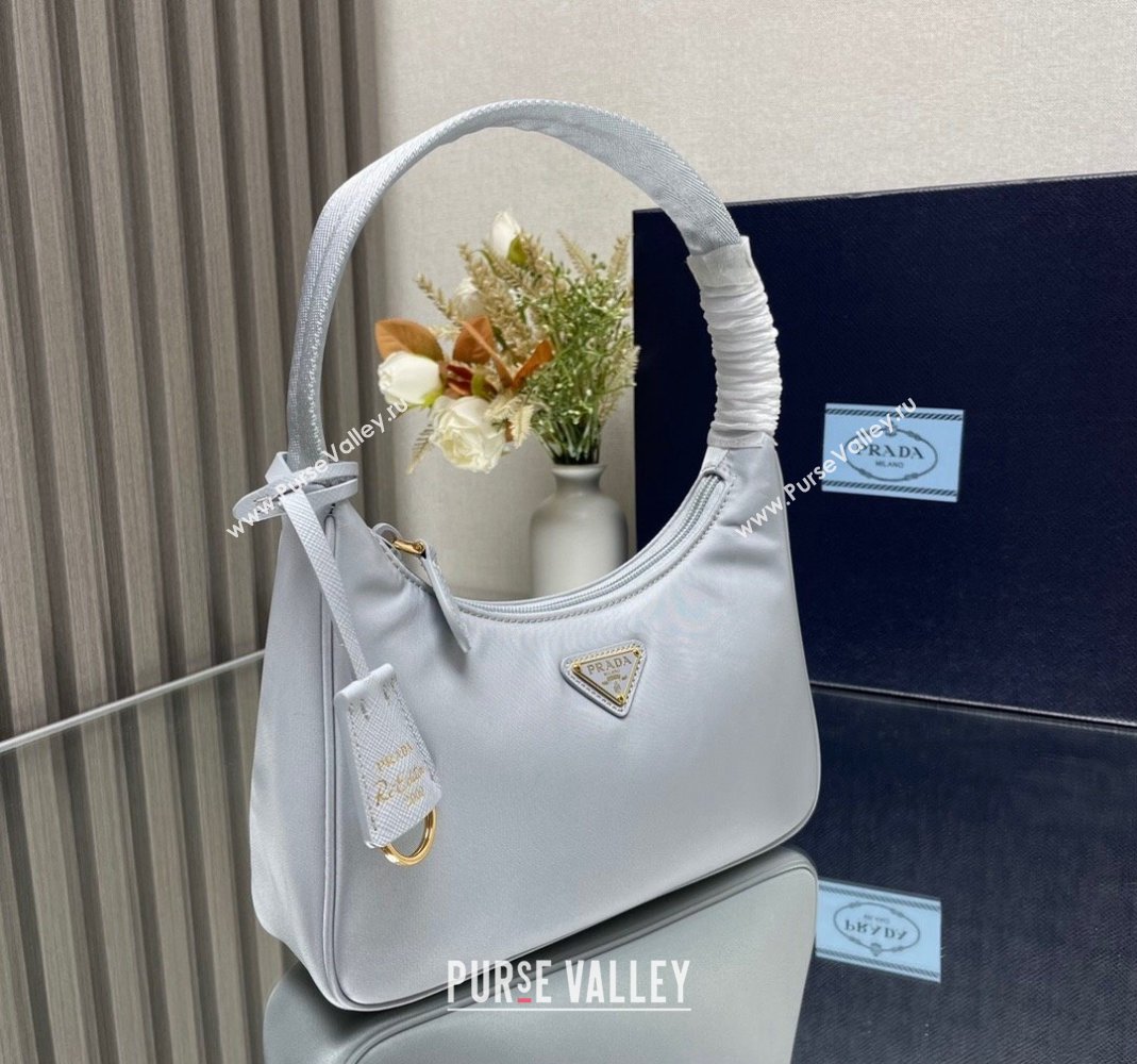 Prada Re-Nylon Prada Re-Edition 2000 mini-bag 1NE515 Light Grey 2023 NEW (YZ-231211034)